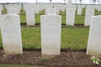 Warlincourt Halte British Cemetery, Saulty, France